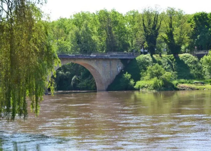 Mobil-home 32m², 3 Chambres, Terrasse Et Cuisine Equipee - Api-1-52-601 Campingplads Limeuil